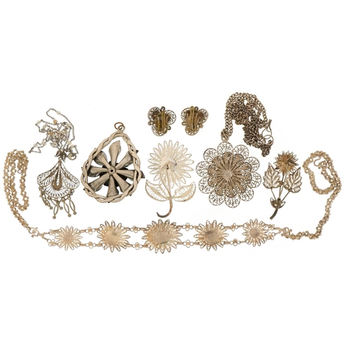 3455 - Vintage and later silver and white metal filigree jewellery including brooches and necklaces, total ... 