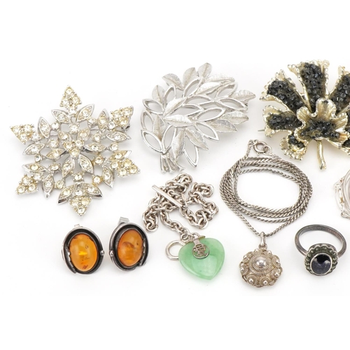 3532 - Vintage and later silver and white metal jewellery, some set with semi precious stones including amb... 