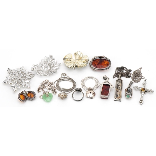 3532 - Vintage and later silver and white metal jewellery, some set with semi precious stones including amb... 