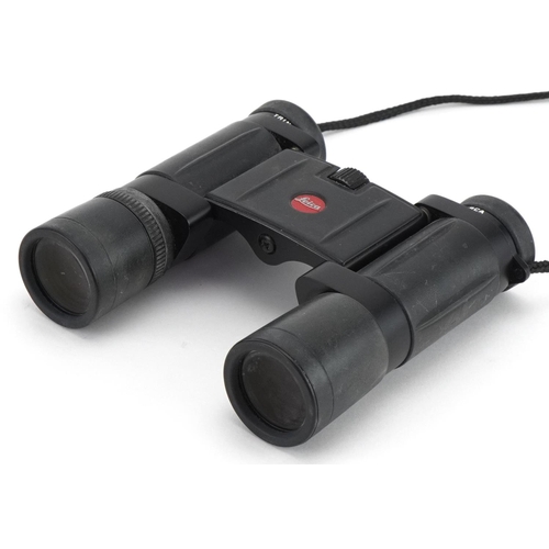 1558 - Pair of Leica 10 x 25 BCA binoculars