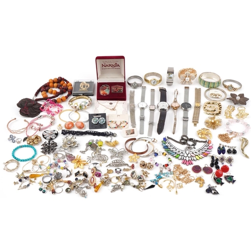 3566 - Vintage and later costume jewellery and wristwatches including necklaces, bracelets, earrings and ne... 