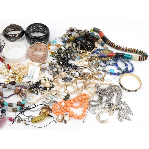 3564 - Large collection of costume jewellery including necklaces, bangles, bracelets and earrings