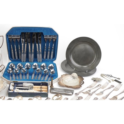 2246 - Large collection of silver plated cutlery and sundry items, some with ivorine handles, including Pos... 