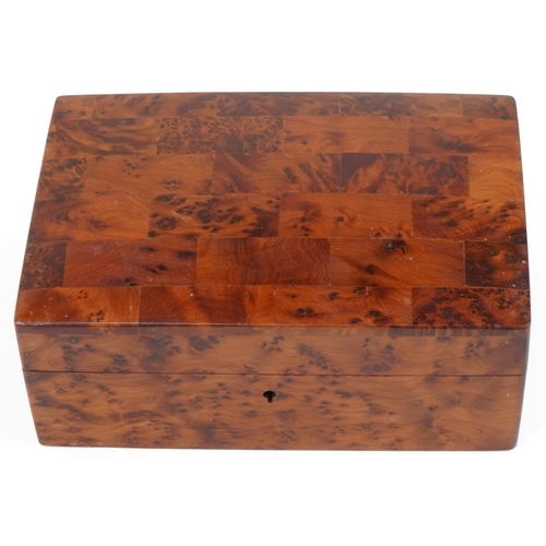 1172 - Bird's eye maple jewellery box with hinged lid, 9cm H x 22cm W x 14.5cm D