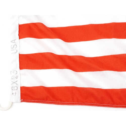 2580 - United States of America stars and stripes flag, 130cm x 63cm