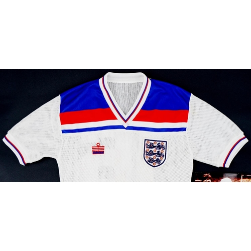 1392 - Football interest Spanish World Cup 1982 Admiral squad shirt number 16 believed to have been worn by... 