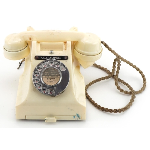 2185 - Vintage white Bakelite telephone with Brighton Exchange 416007 dial, numbered 5560 to the base