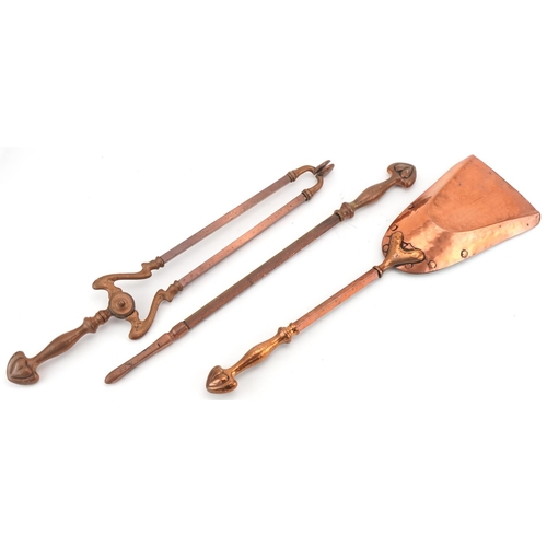 145 - Arts & Crafts copper fire set with tongs, the largest piece 48cm in diameter