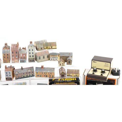 2343 - Large collection of N gauge model railway trackside accessories including buildings, figures and ani... 