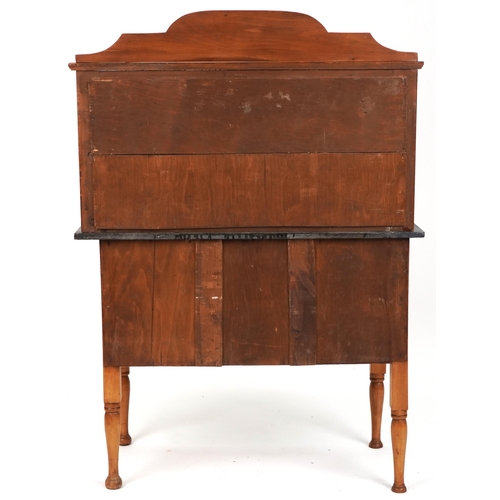 560 - Early 20th century walnut washstand with a tiled shelf back and black marble top, 128cm H x 92cm W x... 