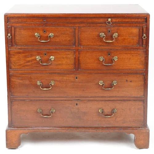 659 - George III mahogany bachelors chest of four short and two long drawers, 91cm H x 95cm W x 54cm D