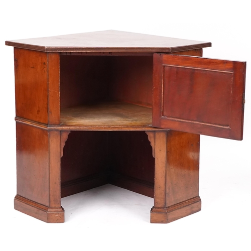 670 - Late Victorian mahogany corner cabinet, 76cm H x 91cm W x 63cm D