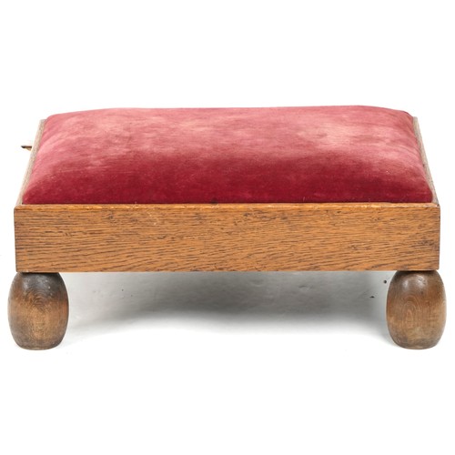 577 - Early 20th century oak rectangular footstool, 20cm H x 45cm W x 35cm D