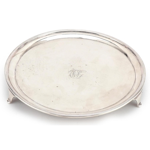 1079 - John McDonald, George III circular three footed salver, 20cm in diameter, Edinburgh 1799, 287.0g