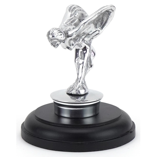 2223 - Automobilia interest silvered metal Spirit of Ecstasy figure raised on a circular ebonised base, 14c... 