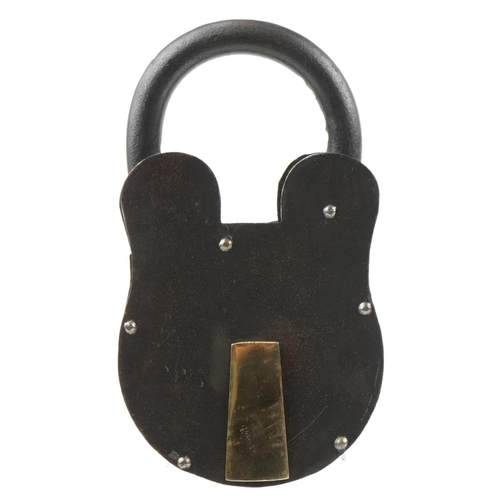 2281 - Novelty oversized cast metal padlock with keys, 28cm high