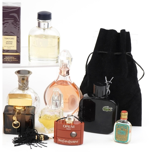 1546 - Vintage and later perfumes, perfume bottles and gift bags including Pandora, Chanel, Liberty, Ralph ... 