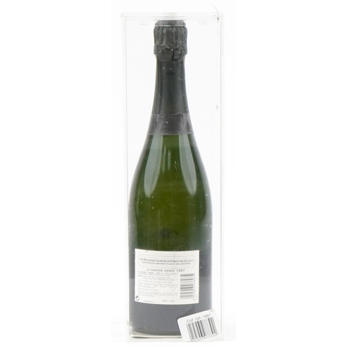 2005 - Bottle of 1997 Le Grand Année Bollinger Champagne with case