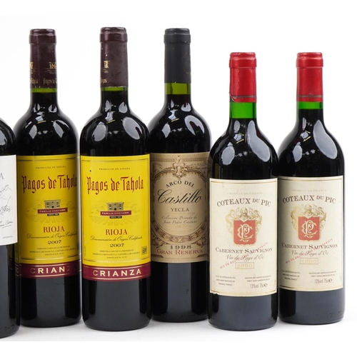 2062 - Ten bottles of wine including 2000 Coteaux du Pic Cabernet Sauvignon, 2009 Catena Malbec and 2007 Pa... 