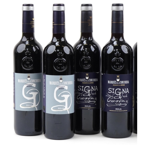 2061 - Eight bottles of 2002 and 2004 Marqués de la Concordia Crianza Rioja