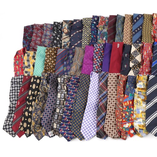 1547 - Large collection of gentlemen's ties, some silk and designer, including Jose Piscador and Valentino