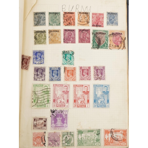 2476 - Album of 19th century and later Commonwealth stamps