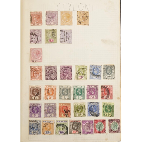 2476 - Album of 19th century and later Commonwealth stamps