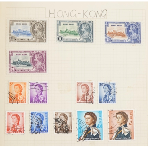 2476 - Album of 19th century and later Commonwealth stamps