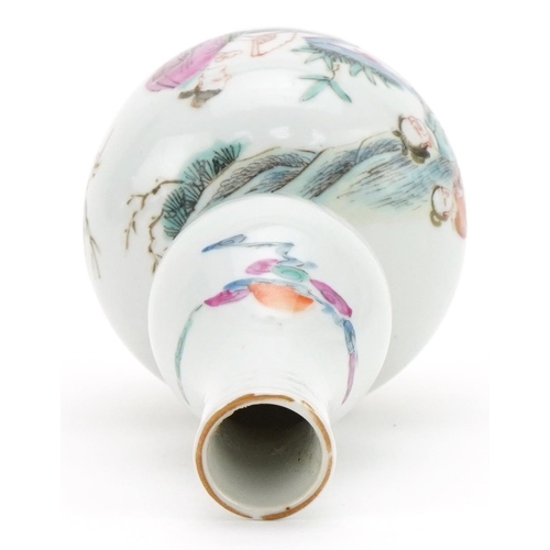 1018 - Chinese porcelain double gourd vase hand painted with figures in a garden, 15cm high