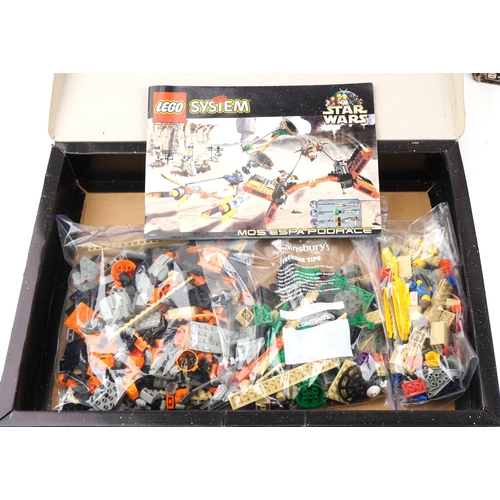 2345 - Large collection of vintage and later Star Wars Lego, some with boxes including Millennium Falcon, s... 