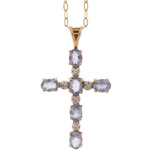 3218 - 9ct gold iolite and diamond cross pendant on a 9ct gold necklace, 2.8cm high and 38cm in length, tot... 