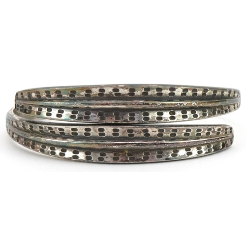 3209 - David Andersen, Norwegian 925S sterling silver bangle, 6.5cm in diameter, 39.0g