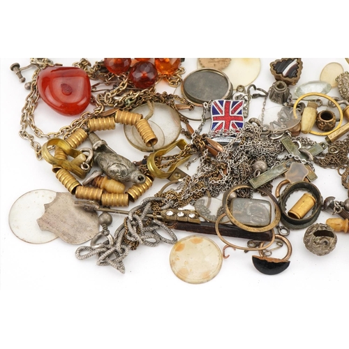 3555 - Antique and later jewellery parts including polished stone beads, clasps, crystals and chains