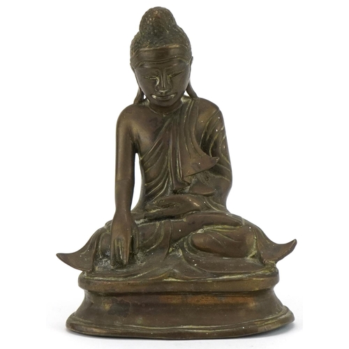 1308 - Chino Tibetan bronze Buddha, 15cm high