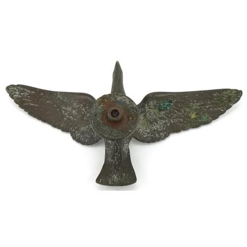 1422 - Motoring interest bronze eagle car mascot, 22cm wide