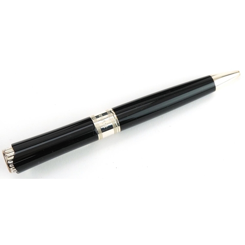 1165 - Silver Montegrappa Elvis Presley pen with original box, certificate limited to five hundred