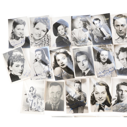 2514 - Vintage black and white photographs of actors and actresses, some with original autographs, includin... 