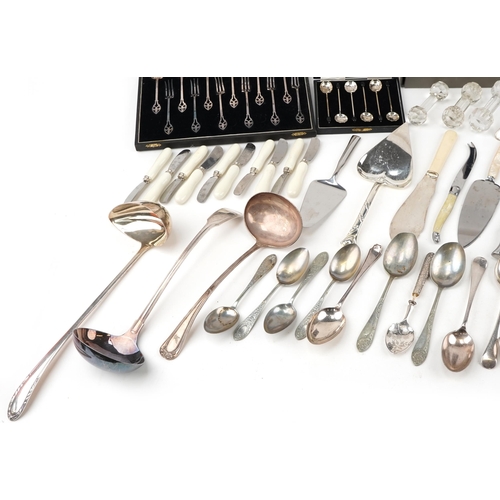 2310 - Large collection of silver plated cutlery, some with cases, including Culinary Concepts, ladles and ... 