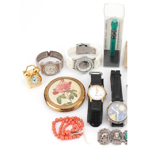 3554 - Jewellery, wristwatches and sundry items including ladies compacts, ladies Timex watch and Middle Ea... 