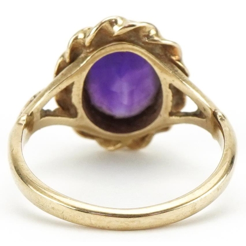 3081 - 9ct gold amethyst solitaire ring, size L, 3.3g