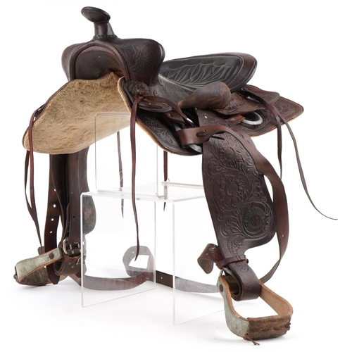 2228 - Vintage good quality leather horse saddle