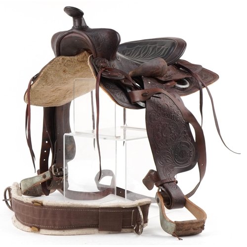 2228 - Vintage good quality leather horse saddle