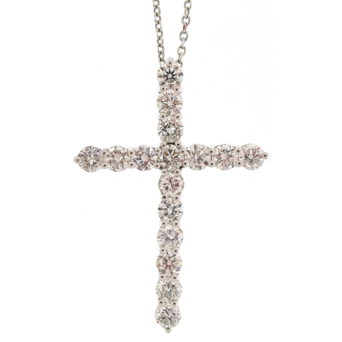 3025 - 18ct white gold diamond cross pendant on an 18ct white gold necklace with certificate, total diamond... 