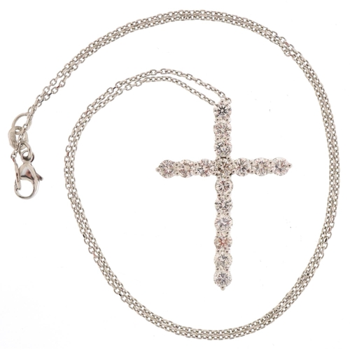 3025 - 18ct white gold diamond cross pendant on an 18ct white gold necklace with certificate, total diamond... 