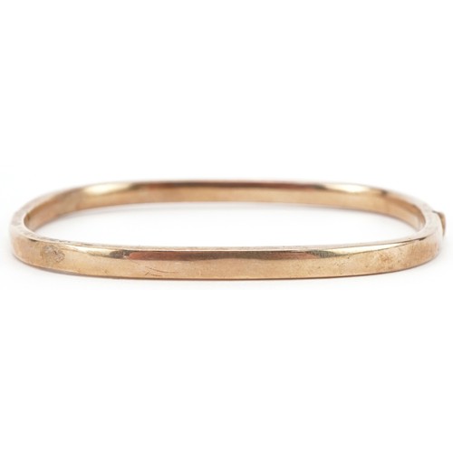 3044 - 9ct gold hinged bangle, 6.5cm wide, 6.5g