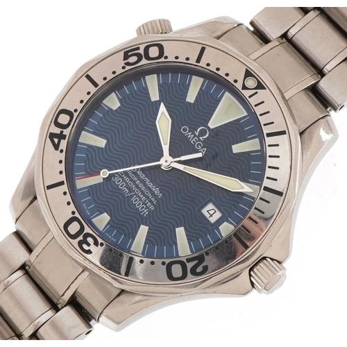 3012 - Omega, gentlemen's Omega Seamaster Professional chronometer automatic wristwatch having a blue dial ... 