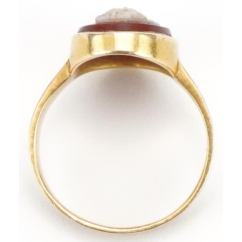 3453 - Antique unmarked gold cameo shell and carnelian ring carved with a maiden, size O, 4.5g