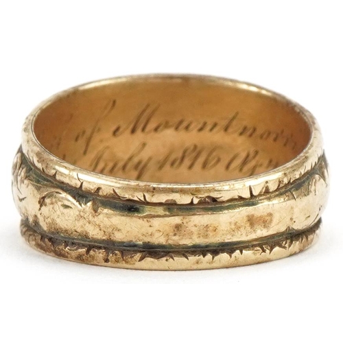 3079 - Georgian unmarked Irish gold mourning ring with engraved decoration, engraved Earl of Mount Norris, ... 