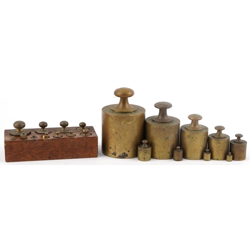 1400 - Collection of antique brass weights