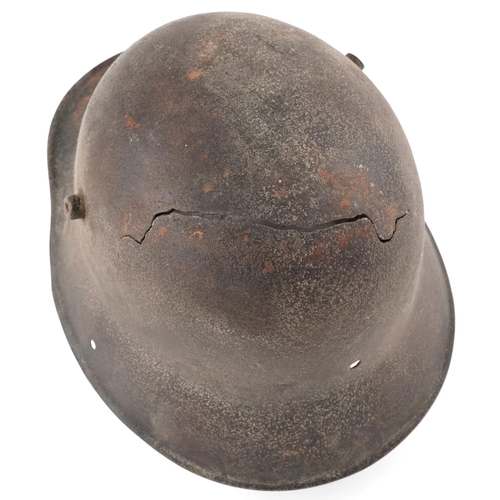 2646 - German military World War I Relic helmet